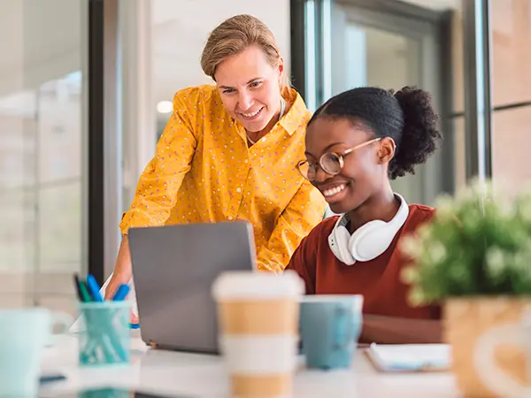 HR:lle hallintaa ja automatisointia