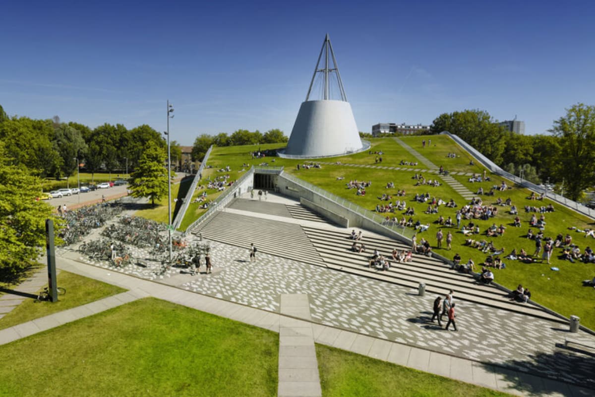 Tu Delft