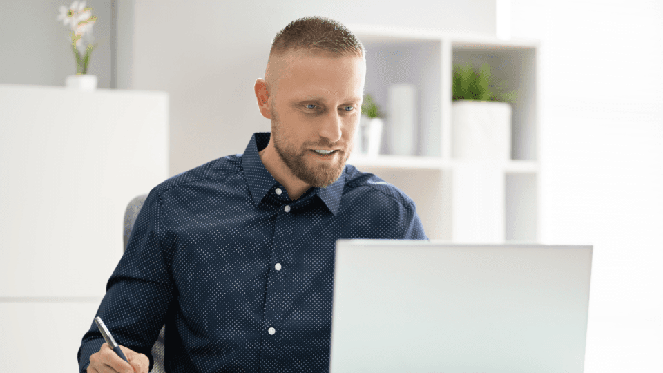 man following online training